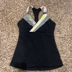 Black Lululemon tank top with pattern.